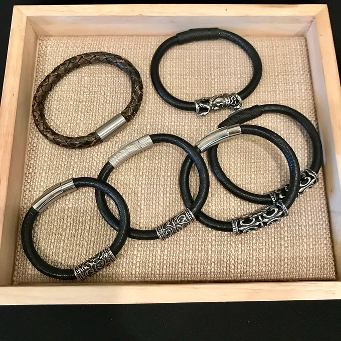 Skull and Snake Men’s Leather Bracelet