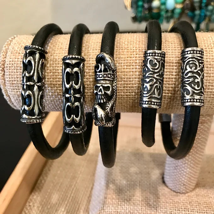 Skull and Snake Men’s Leather Bracelet
